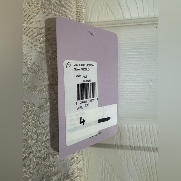 Elegant Cream Sleeveless Dress JS Collections NWT Size 4 - Picture 3 of 5